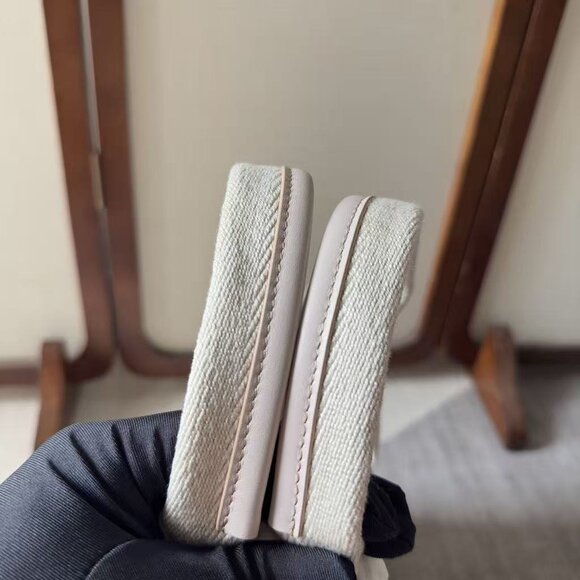 CHLOE WOODY TOTE BAG IN LINEN BIG - Picture 4 of 8